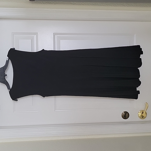 Little Black Dress size 8 Connected Apparel LBD - Picture 4 of 5